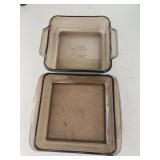 Brown pyrex and anchor hocking glass baking pans