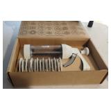 Pampered Chef cookie press