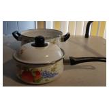 Vintage enamel pots with apple and grape decor