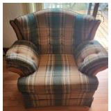 41x36x34 tan and green plaid chair