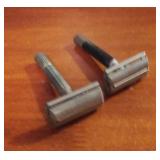2 vintage razors