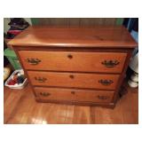 3 drawer dresser. 39 x 33 x 16 3/4