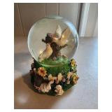 5.5" musical water globe doves plays There is