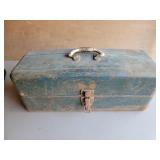 Vtg Metal Tackle Box w/ Tackle