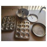 Vintage cake pans. Pie pan, cupcake muffin pans,