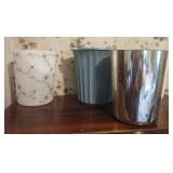 4 small waste baskets