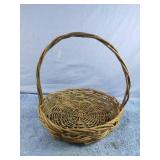 Weave wood basket made of sticks with handle
