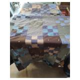 Vintage hand made quilt 68 x 76