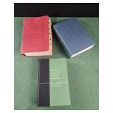 Vtg Webster dictionary, understanding English,