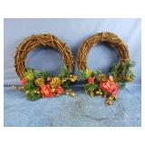 Set of 2 wood wreaths