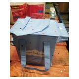 Nothing Bundt Cakes reiseable insulted bags. 8