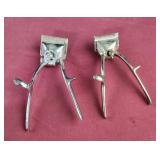 2 VINTAGE manual HAIR CLIPPERS Vintage 9215
