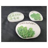 Thyme, basil, oregano stones 3.5"