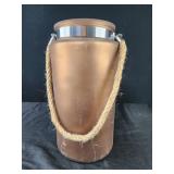 10 5" brown vase with rope handle