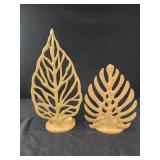 Metal leaf candle holders gold color