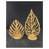 Metal leaf candle holders gold color