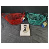 For Air tag loop , 2 small metal baskets