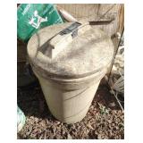 Ropes and strings in a Rubbermaid trashcan with