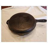 vintage Lodge 4-in-1 cast iron skillet combo