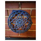 8" cast iron blue trivet