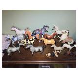 15 Plastic Horses 4ï¿½" to 8" tall