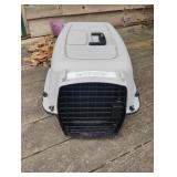 Portable animal crate 13 x 11 x 21