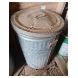 Galvanized trash can with horse supplement 17.5 x