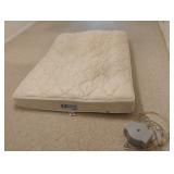 Sleep number air mattress. Size queen deluxe.