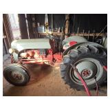 Antique 1952 Ford 8N Tractor (Runs Per Seller)