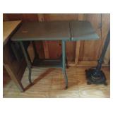 Metal table 18-29 x 26 x 14.5