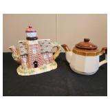Ceramic decorative teapots