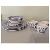 Vintage EIT Blue Willow dinnerware