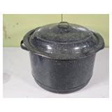Vtg Black Speckled Enamelware Stock Pot w/ Extra