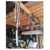 Hanging contents including chains and more.....