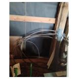 Contents of floor and wall