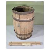 16ï¿½" Wooden Barrel & Assorted Dowel Rods 16" Long