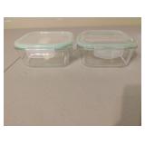 2 glass containers with lids