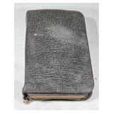 Vtg Leather Bound Travel Shaving Kit
