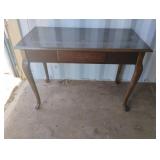 Hall table with drawer 42 x 29 x 22 Hall table with drawer 42 x 29 x 22