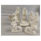 Porcelain nativity figurines Porcelain nativity figurines