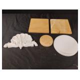 Paintable wood displays Paintable wood displays