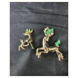 2 reindeer brooches 2 reindeer brooches