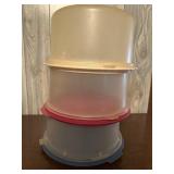 Lot of 3 Plastic Cake Containers