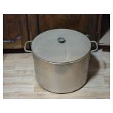 Large Aluminum Stock Pot