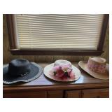 Lot of 3 Womenï¿½s Hats