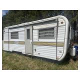 Yellowstone Vintage Camper NO TITLE. MCM  Pick up