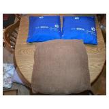 3 Pillows