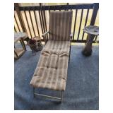 Lounge chair