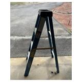 4 Foot Blue Ladder