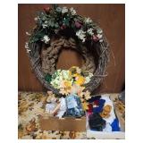 Wreaths, bows, home deco